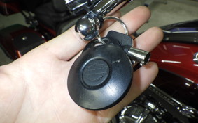 HARLEY FLHXSE 1800CVO 2012