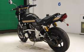 KAWASAKI ZEPHYR 1100 2004 ZRT10A