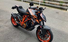 KTM 1290 SUPER DUKE-R 2018 V3940