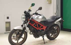 HONDA VTR 250 Gen. 2 MC33
