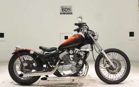 YAMAHA VIRAGO 250 3DM