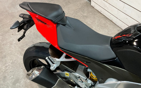 APRILIA RSV4 FACTORY 2013 ZD4RK