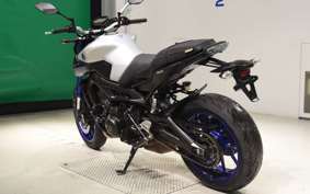 YAMAHA MT-09 A RN34J