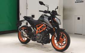 KTM 390 DUKE 2023