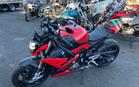 BMW S1000R 2021 0E51