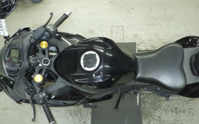 KAWASAKI ZX-25R ZX250E