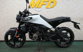 HUSQVARNA SVARTPILEN4 2024