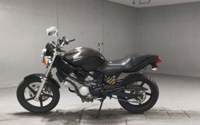 HONDA VTR 250 MC33