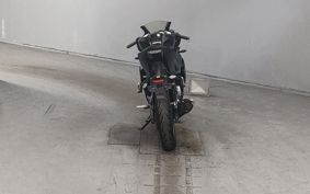 YAMAHA YZF-R125 RE06
