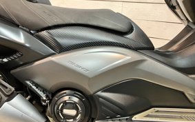 YAMAHA T-MAX 530 ABS IRON MAX 2015 SJ12J