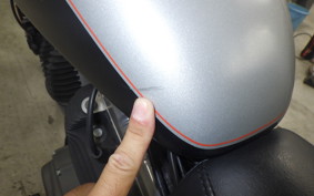 HARLEY XL1200N 2009