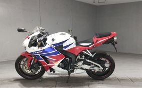 HONDA CBR600RR PC40