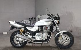 YAMAHA XJR1300 1999 RP01J
