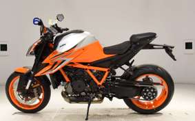 KTM 1290 SUPER DUKE R EVO