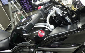 HONDA CB1300SB SUPER BOLDOR EP 2019 SC54