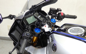 YAMAHA YZF-R15 M RG67