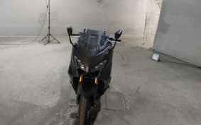 YAMAHA T-MAX 560 SJ21J