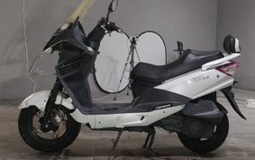 SYM RV125i ..