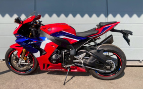 HONDA CBR1000RR-R FB SP 2020 SC82