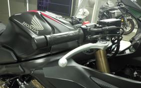 HONDA CBR650R RH03
