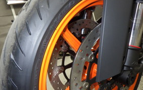 KTM 1290 SUPER DUKE R