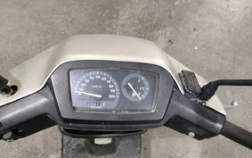 SUZUKI ADDRESS V100 CE11A