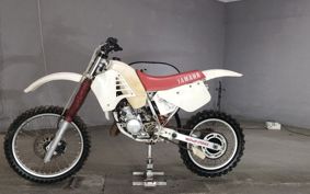 YAMAHA YZ125 2VN