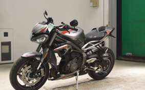 TRIUMPH STREET TRIPLE RS 2021