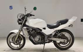 KAWASAKI BALIUS 250 2025 ZR250A
