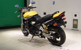 YAMAHA XJR1300 2004 RP03J