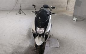 YAMAHA MAJESTY 125 SE27