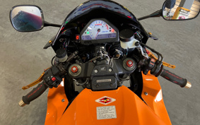 HONDA CBR1000RR 2005 SC57