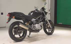 HONDA VTR 250 MC33
