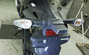SUZUKI GIXXER 250 SF