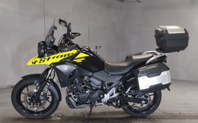 SUZUKI V STROM 250 DS11A