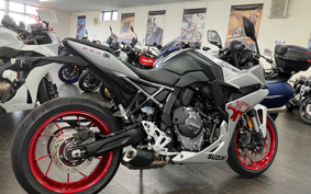 SUZUKI GSX-8R 2024 EM1AA