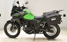 KAWASAKI VERSYS X250Aﾂｱﾗｰ 2021 LE250D