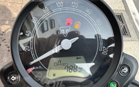 TRIUMPH  TRIUMPH  STREET  TWIN  2018 DAD74G