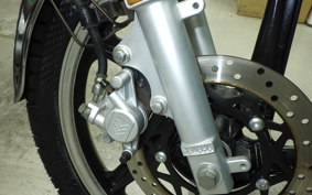 YAMAHA YB125SP 2001