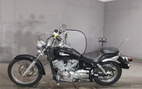 YAMAHA DRAGSTAR 250 VG02J
