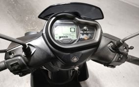 YAMAHA  CYGNUS  RAY ZR SEJ2