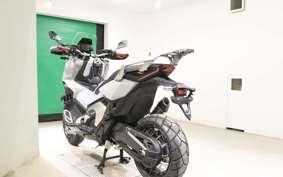 HONDA X-ADV 750 2021 RH10