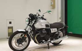MOTO GUZZI V7 3 SPECIAL 2021
