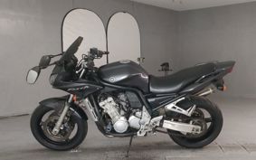 YAMAHA FZS1000 FAZER RN14