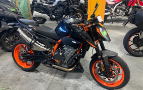 KTM 890 DUKE 2022 TU940