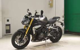 TRIUMPH SPEED TRIPLE RS 2021