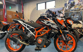 KTM 390 DUKE 1988 JPJ40