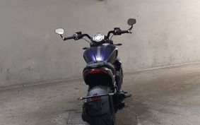 TRIUMPH ROCKET 3 STORM R 2025 YBY2BJ
