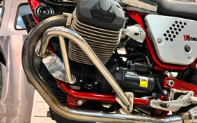 MOTO GUZZI V7 RACER 2014 ZGULW