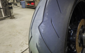 APRILIA TUONO 1000 2006